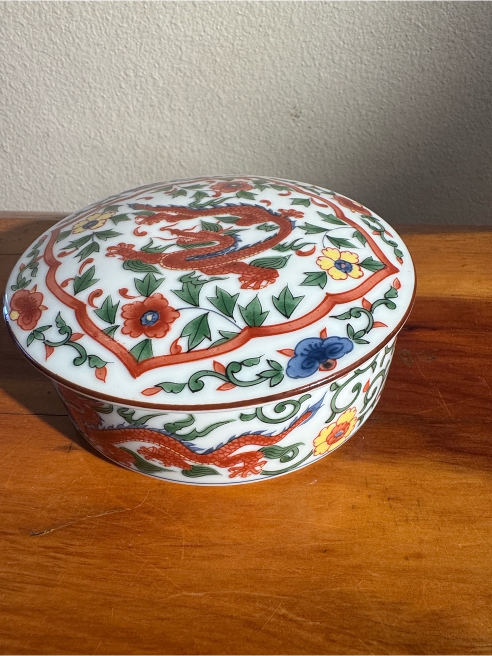 Otagiri Imari Japan Porcelain Trinket Dish w/ Lid Dragon Motif Vintage